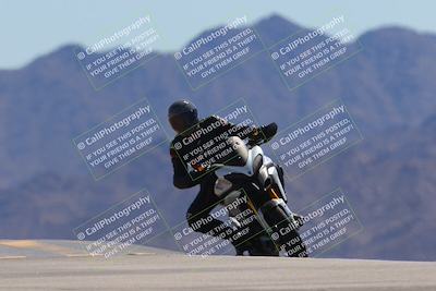 media/Mar-24-2025-Moto Forza (Mon) [[57ce5c5cff]]/3-Beginner Group/Session 4 (Turn 9)/